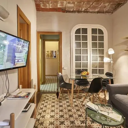 Bebarceloner Sants Apartments- 3 Bedroom Exterior photo